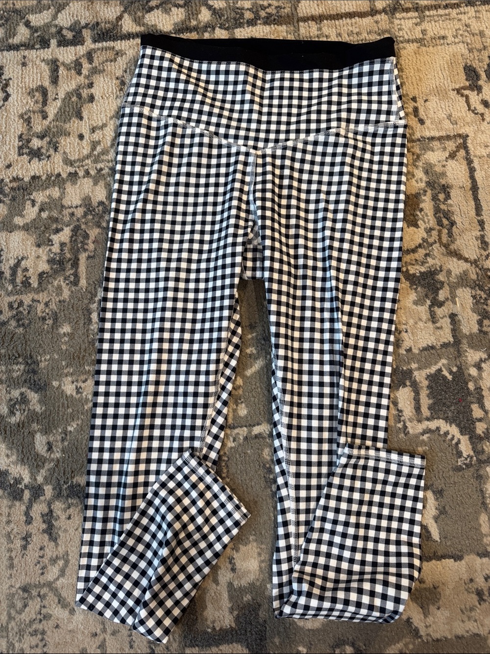 Black and White Gingham Athletic Leggings